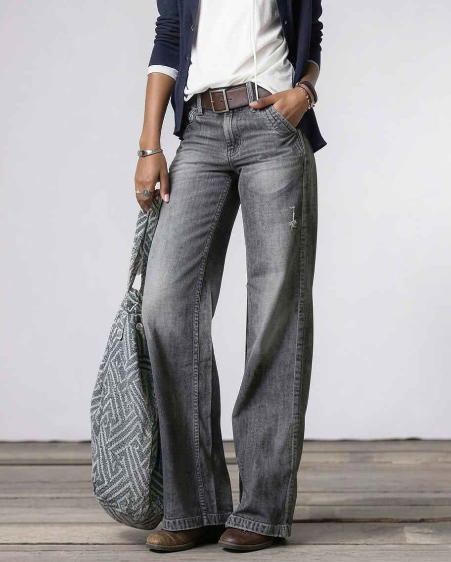 Chic High-Waisted Wide-Leg Jeans for Women