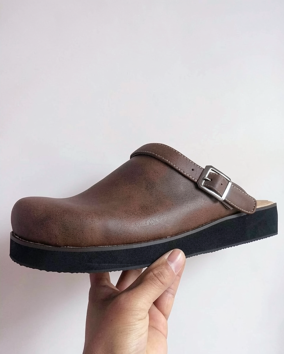 Sophisticated Comfortable Leather Slipper Clogs