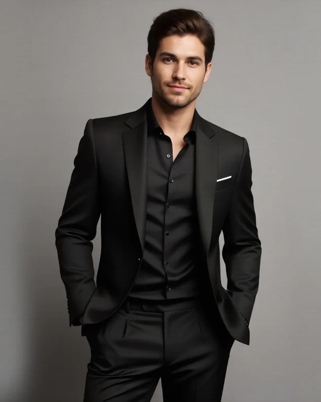 Stylish Tailored Slim Fit Men's Suit for All Season Wear