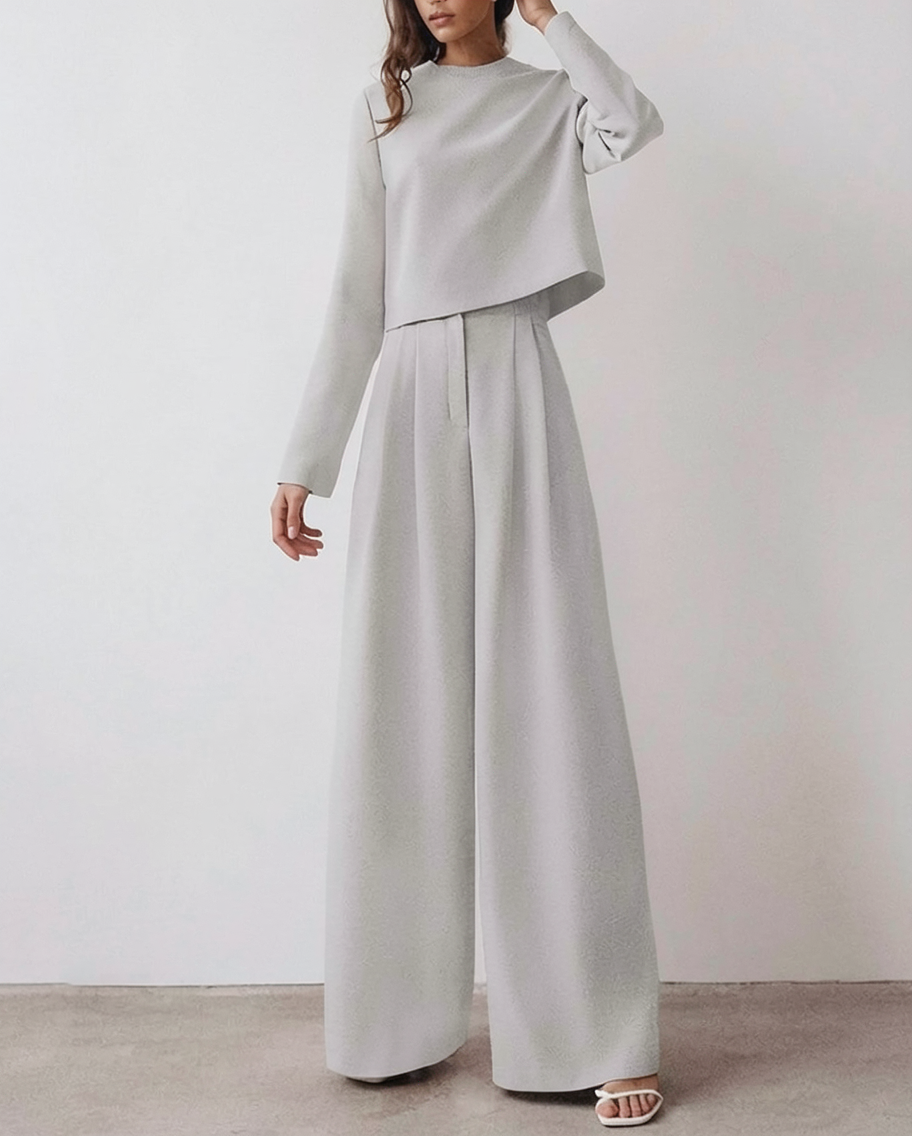 Chic Relaxed Fit Two-Piece Outfit Set