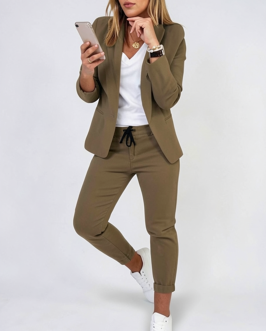 Chic Tailored Blazer and Jogger Pants Set for Women