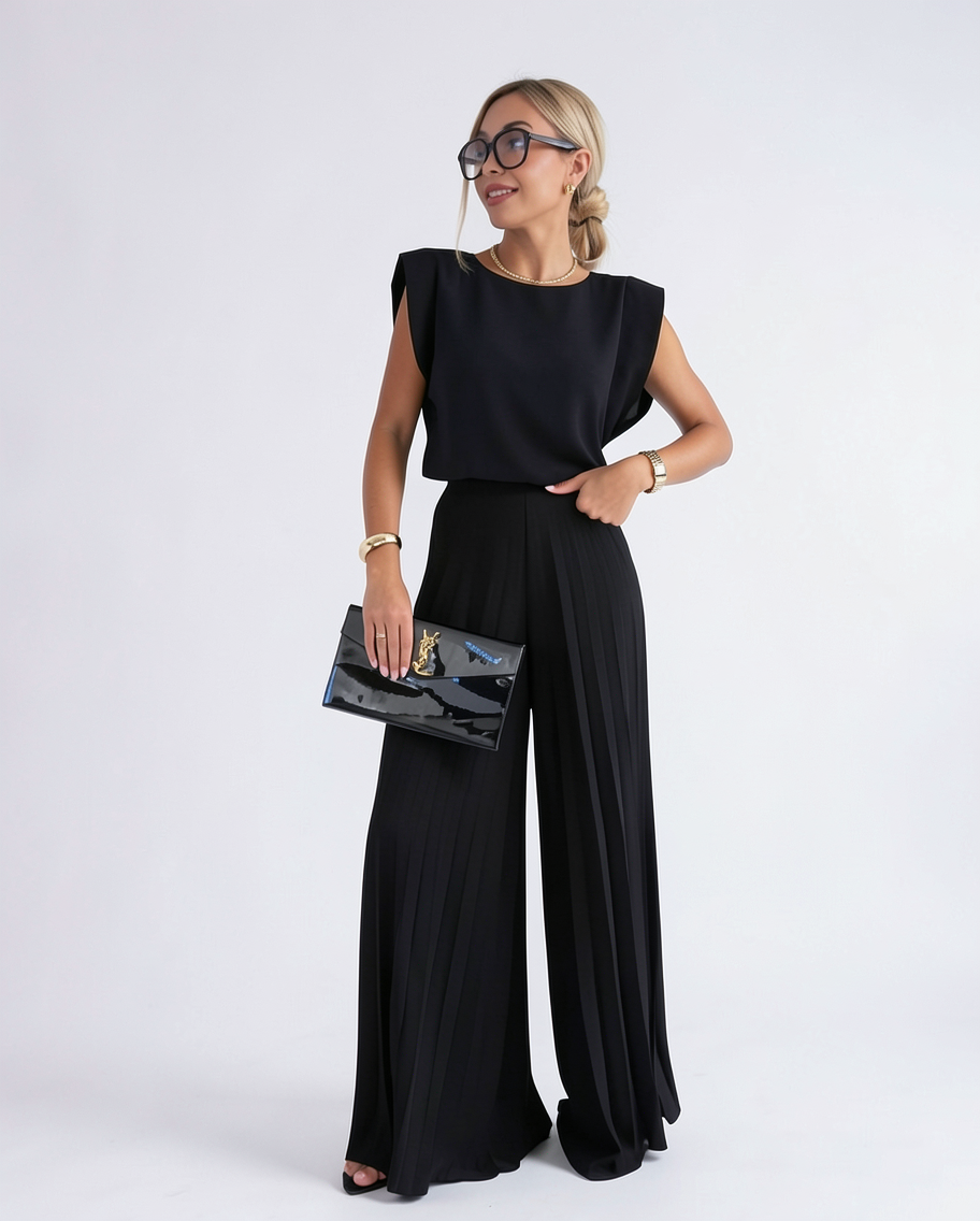 Elegant Chic Women's Set with Pleated Jumpsuit