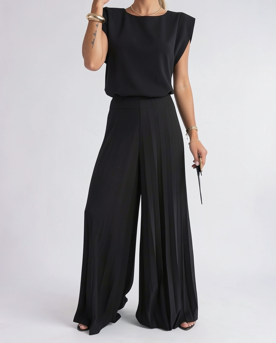 Elegant Chic Women's Set with Pleated Jumpsuit